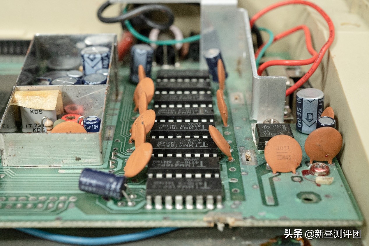 laser虚拟男团_laser_laser是什么意思