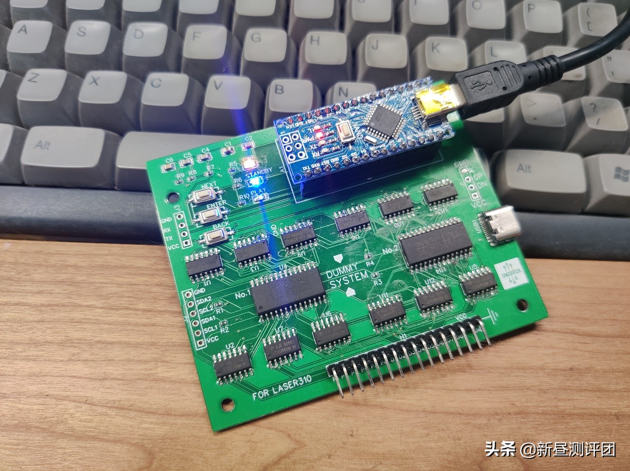 laser是什么意思_laser_laser虚拟男团