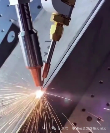 激光焊接机适用金属种类_laser_手持式光纤激光焊接机特点